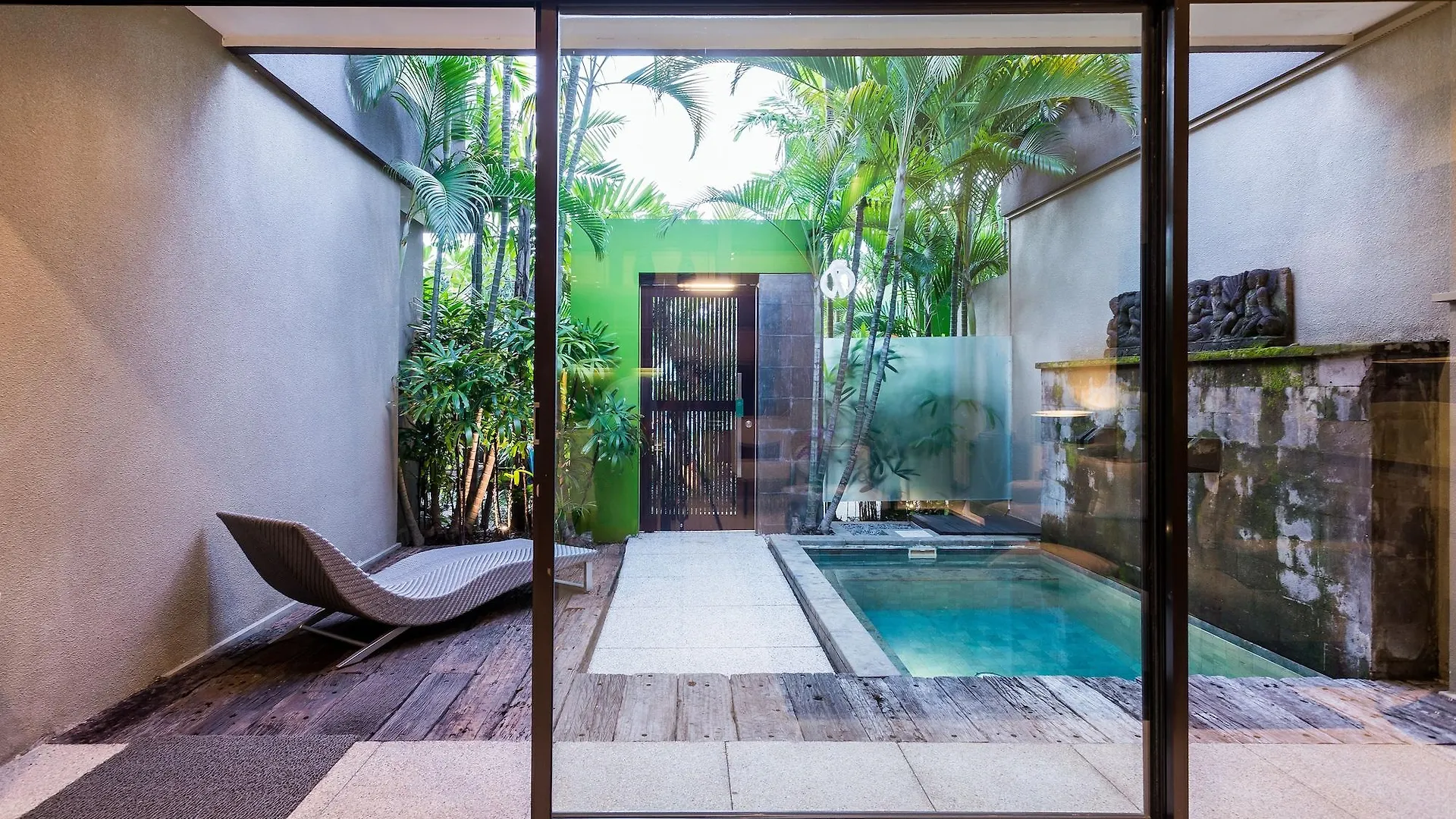 Cicada Luxury Townhouses Hotel Seminyak