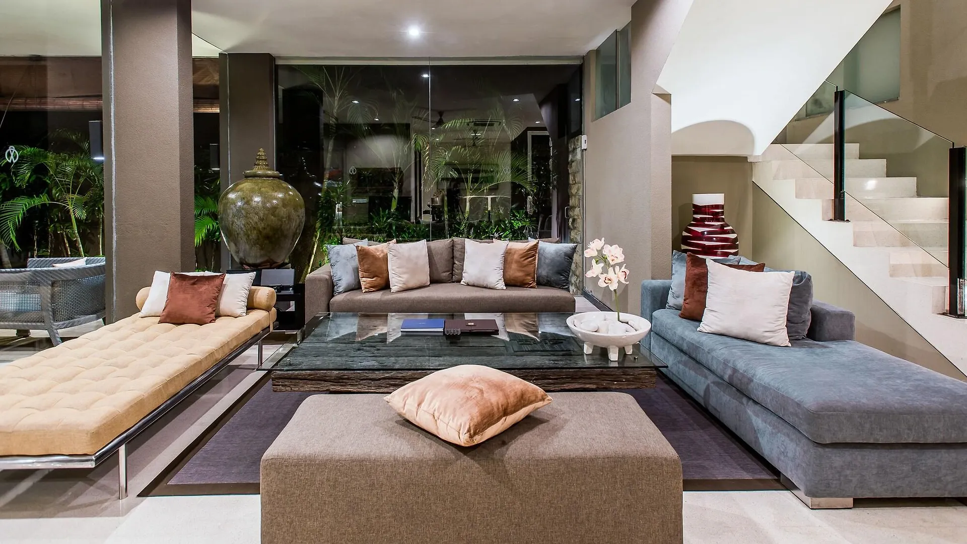 Cicada Luxury Townhouses Hotel Seminyak