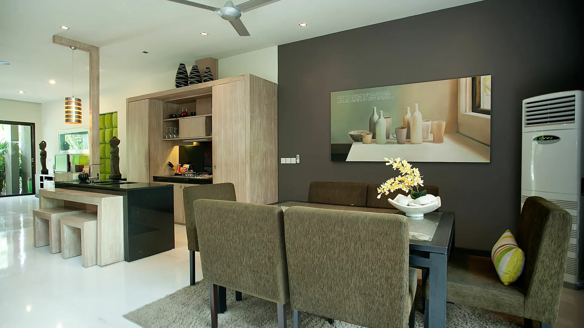 Cicada Luxury Townhouses Hotel Seminyak  4*, Seminyak (Bali)